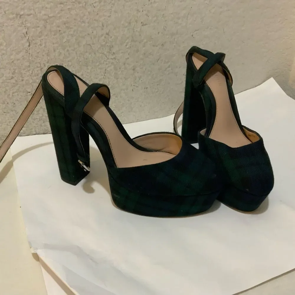 Antonio Melanix Born on Fifth Liv Tartan Plaid Closed Toe Platform Dress Pumps